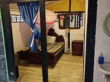 SAME RESTAURANT DE VENTA/RENTA CASA Y TERRENO NEGOCIABLE
