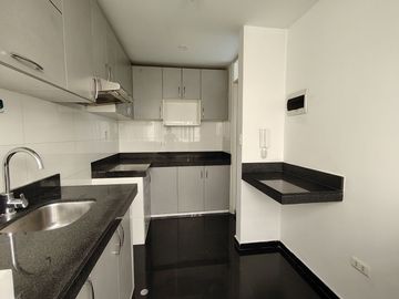 Vendo Dpto 100M2 03 Dorm Con Cochera - Piso 9 Vista a la Panamericana Sur - San Ignacio De Monterrico Santiago De Surco