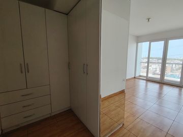 Vendo Dpto 100M2 03 Dorm Con Cochera - Piso 9 Vista a la Panamericana Sur - San Ignacio De Monterrico Santiago De Surco