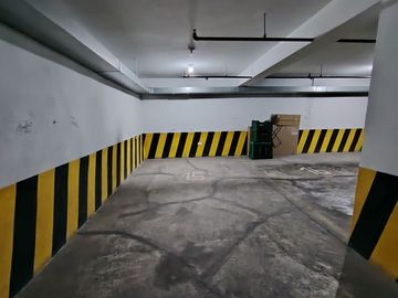 Vendo Dpto 100M2 03 Dorm Con Cochera - Piso 9 Vista a la Panamericana Sur - San Ignacio De Monterrico Santiago De Surco