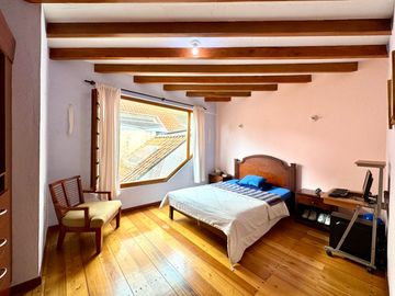 En Venta Casa en el Sector Río Sol Avenida Pumapungo