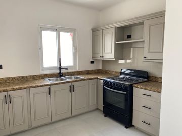 VENTA PH REMODELADO CANCUN SM 15