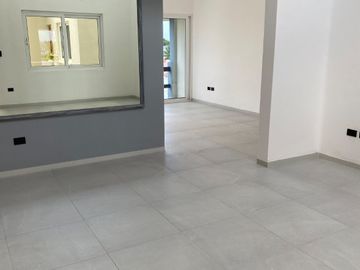 VENTA PH REMODELADO CANCUN SM 15