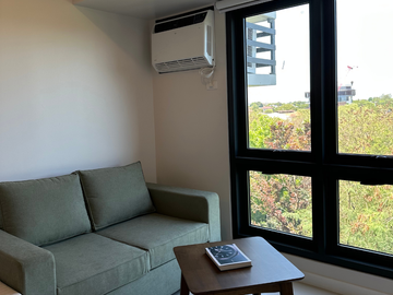 FOR SALE STUDIO CONDO WITH PARKING AT VIENTO TOWER 2 CERCA ALABANG