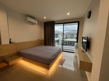 Fully furnished Beautiful house 2 bedrooms for sale in The Urbana 6