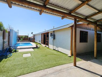 Casa en venta con piscina 4D3B, Guanqueros, Coquimbo