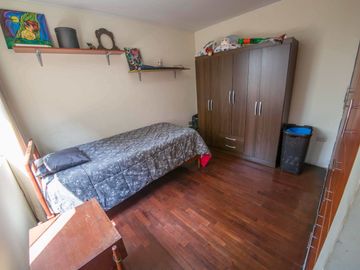 En venta linda y bien distribuida casa de 3 pisos en Monte Ebano en Surco