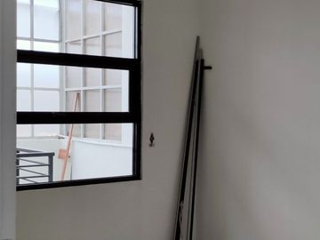 JUAL RUMAH MINIMALIS 2 LANTAI TERAWAT  DI TAMAN KOPO KATAPANG