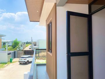 BRAND NEW 3 BEDROOM HOUSE FOR SALE IN MABALACAT CITY