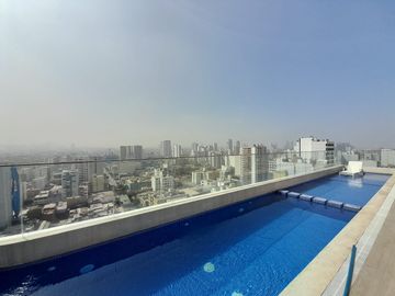 VENDO DPTO DE ESTRENO SANTA BEATRIZ - 2 DORM + 1 ESTUDIO - NO PAGA ALCABALA