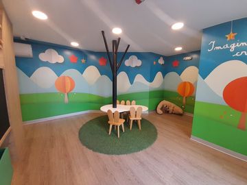 VENDO DPTO DE ESTRENO SANTA BEATRIZ - 2 DORM + 1 ESTUDIO - NO PAGA ALCABALA