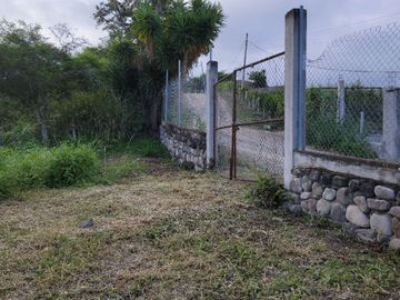 Hermosa QUINTA en Santa Isabel, Abdon Calderon (La Unión), Santa Isabel, Azuay A LA POCOS METROS DE LA ENTRADA A LA UNION