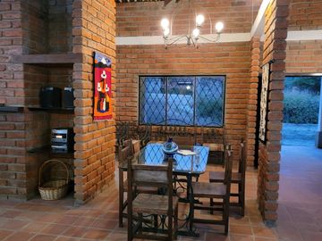 Hermosa QUINTA en Santa Isabel, Abdon Calderon (La Unión), Santa Isabel, Azuay A LA POCOS METROS DE LA ENTRADA A LA UNION