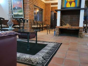 Hermosa QUINTA en Santa Isabel, Abdon Calderon (La Unión), Santa Isabel, Azuay A LA POCOS METROS DE LA ENTRADA A LA UNION