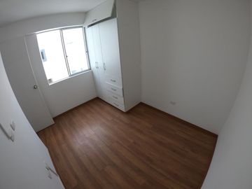 VIVE EN SAN MIGUEL TRIPLEX EN VENTA A UN PASO DE TODO!!