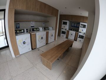 ALQUILO DEPARTAMENTO MODERNO DE ESTRENO MAGDALENA DEL MAR LIMITE CON SAN ISIDRO
