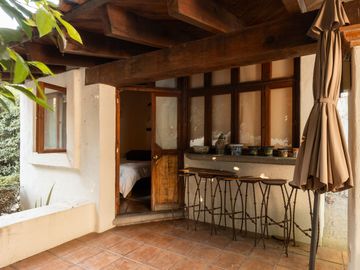 CASA DE 3 RECÁMARAS CON AMPLIO JARDÍN Y JACUZZI EN CAMINO REAL PUEBLA