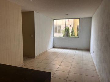 DEPARTAMENTO EN PRIMER PISO - TAMBO VERDE CARABAYLLO