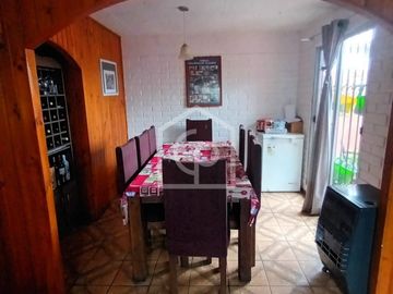 SE VENDE CASA 4D/2B, SECTOR LA FLORIDA, LA SERENA