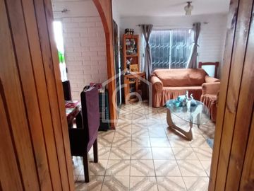 SE VENDE CASA 4D/2B, SECTOR LA FLORIDA, LA SERENA