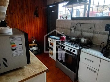 SE VENDE CASA 4D/2B, SECTOR LA FLORIDA, LA SERENA