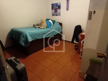 SE VENDE CASA 4D/2B, SECTOR LA FLORIDA, LA SERENA