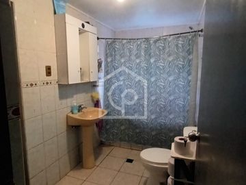 SE VENDE CASA 4D/2B, SECTOR LA FLORIDA, LA SERENA