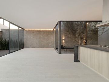 CASA EN VENTA, EN JURIQUILLA, QRO.