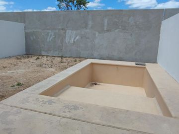 Venta Residencia 🏠 de 4 Recámaras en el Fraccionamiento ADARA, Privada Residencial en Temozón
