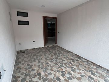CASA VIP EN VENTA, Sector Ricaurte C1442