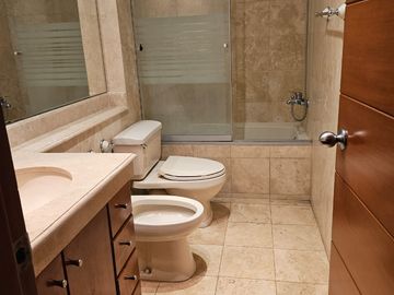 Vendo Hermoso Departamento 175 m2 en San Isidro