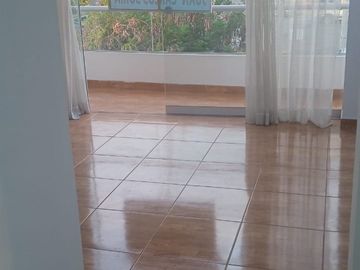 DPTO. 2 DORM. RENOVADO COMPLETAMENTE,SUPER UBICADO