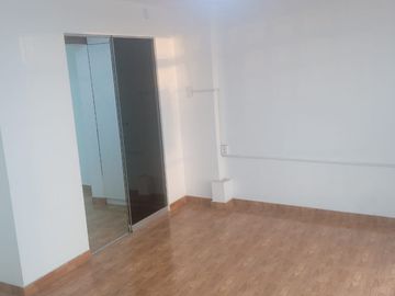 DPTO. 2 DORM. RENOVADO COMPLETAMENTE,SUPER UBICADO