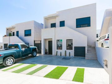 🌅 Los Cabos a tus ojos: dúplex con vista al mar y corazón de ciudad