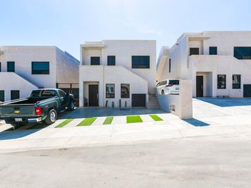 🌅 Los Cabos a tus ojos: dúplex con vista al mar y corazón de ciudad