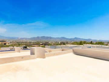 🌅 Los Cabos a tus ojos: dúplex con vista al mar y corazón de ciudad