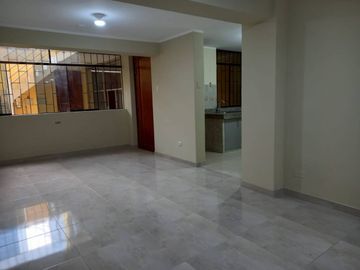SE VENDE DPTO 1ER PISO + COCHERA - 3 DORM - URB VILLASOL