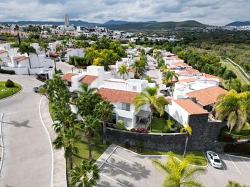 CASA EN VENTA EN JURIQUILLA EL FARO QUERÉTARO