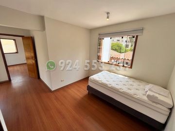 VENDO EXCLUSIVA CASA 2,245 m² SALIDA DIRECTA A LAGUNA GDE-URB LAS LAGUNAS, LA MOLINA