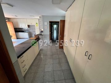 VENDO EXCLUSIVA CASA 2,245 m² SALIDA DIRECTA A LAGUNA GDE-URB LAS LAGUNAS, LA MOLINA
