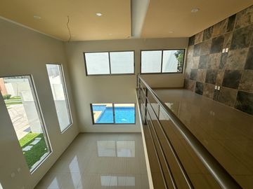CASA EN FRACCIONAMIENTO LA VISTA LOMAS DE CUERNAVACA