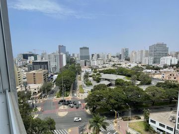 VENDO MODERNO DPTO. 67m2. ESTRENO  01 DORM - AV.JAVIER PRADO SAN ISIDRO