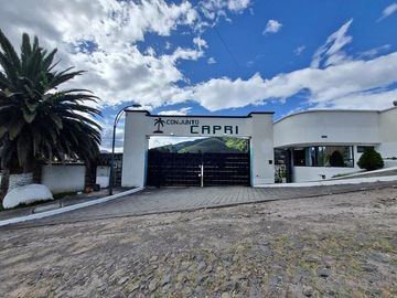 Terreno de Venta en conjunto privado Valle de los Chillos