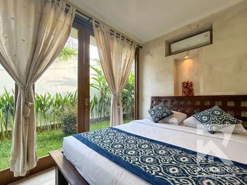 Garden View 2 Bedroom Villa in Central Sanur with Access to Pool – For Yearly Rental