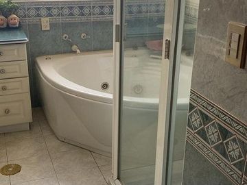 Residencia en Cd. Satélite, Cto. Misioneros