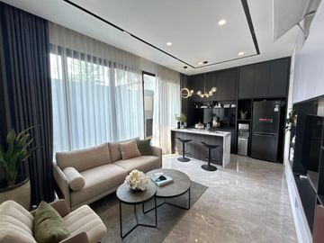 Rumah Ready Dekat Stasiun Velodrome Rawamangun Jakarta Timur Full Furnished
