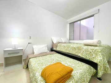 Departamento Dos Dormitorios Amoblado A Una Cuadra De La Playa Como Nuevo