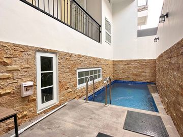 Dijual Rumah Di Pejaten Pasar Minggu Jakarta Selatan 4 Lantai +Rooftop, Swimming Pool, LIFT [AR149]