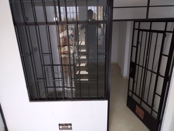 ALQUILER  DE DEPARTAMENTO SAN MARTIN DE PORRES (Montecarlo etapa 1)