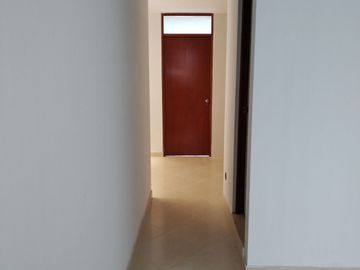 ALQUILER  DE DEPARTAMENTO SAN MARTIN DE PORRES (Montecarlo etapa 1)